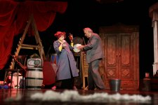 В Баку с большим успехом состоялась премьера спектакля "Чеховское ружье" с элементами хоррора (ФОТО)