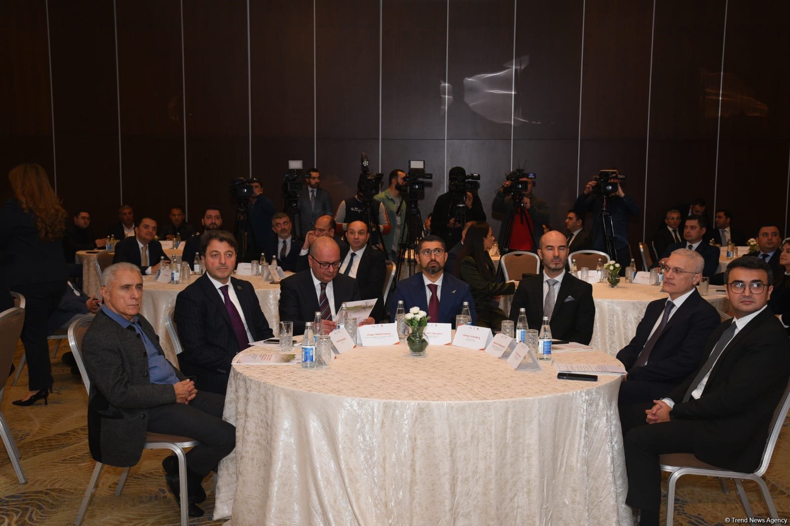 ANAMA переданы еще три собаки-сапера (ФОТО)