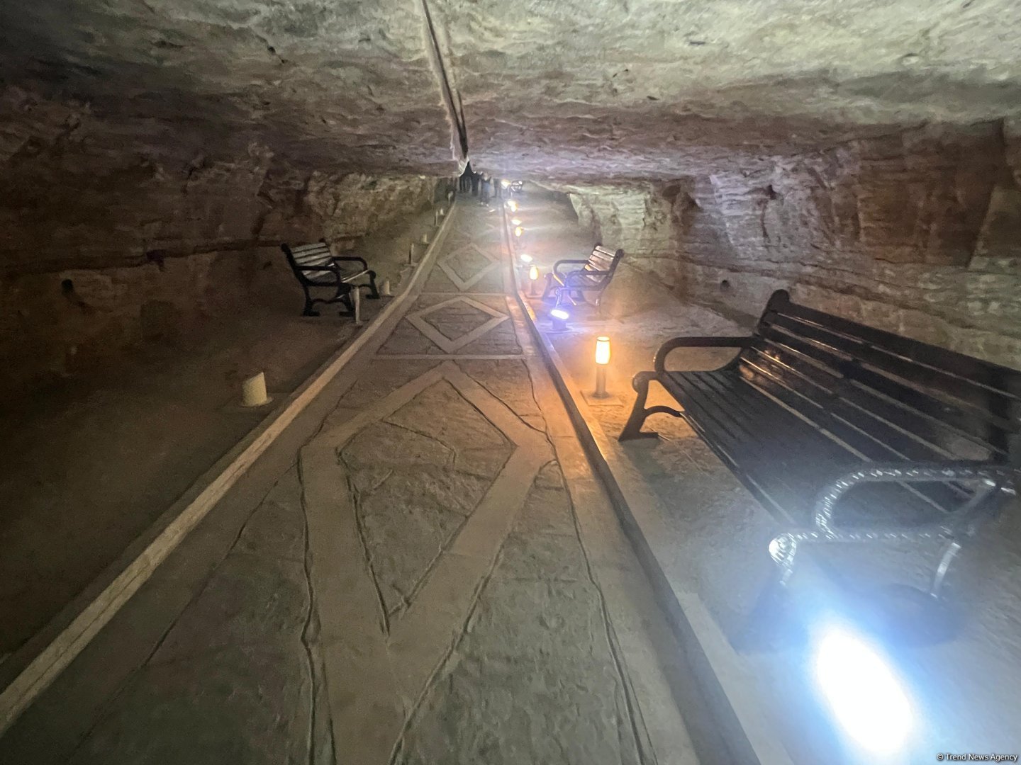 Фоторепортаж с "соляного чуда" в Нахчыване