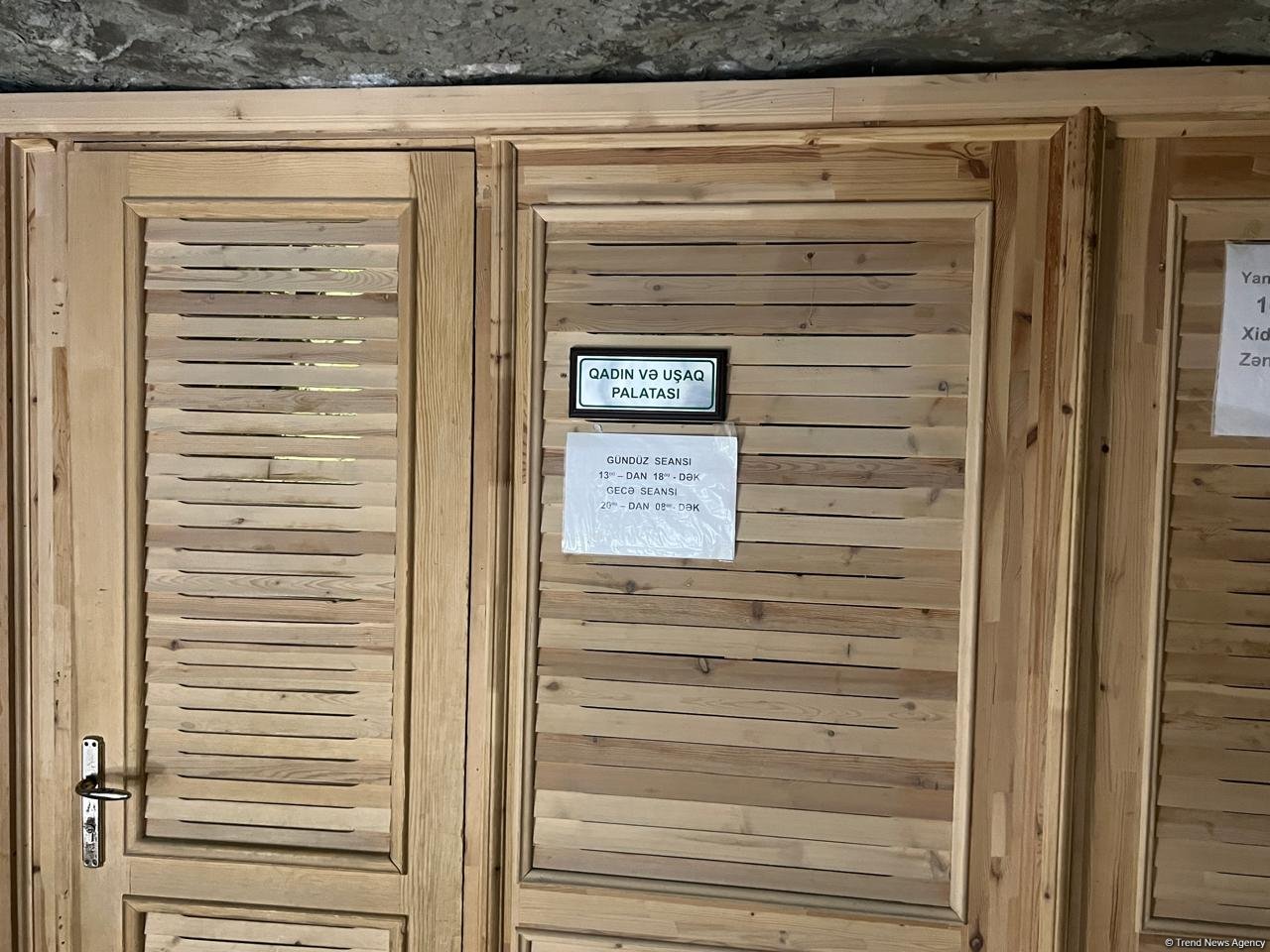 Фоторепортаж с "соляного чуда" в Нахчыване