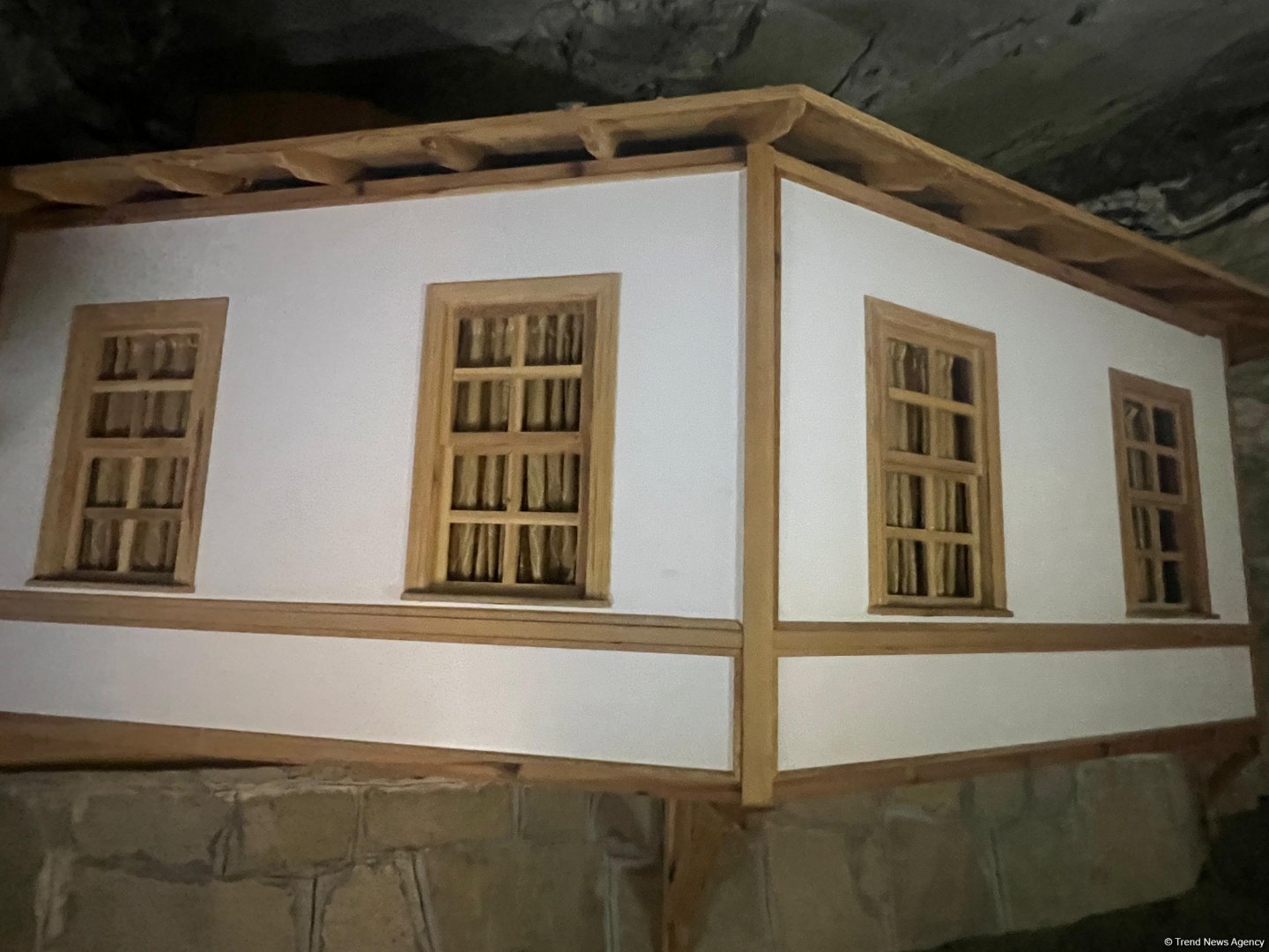 Фоторепортаж с "соляного чуда" в Нахчыване