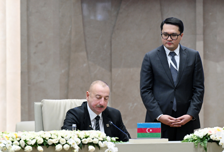 Президент Ильхам Алиев принял участие в 11-м Саммите глав государств Организации тюркских государств в Бишкеке (ФОТО/ВИДЕО)