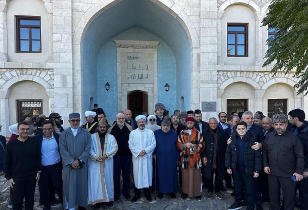 Аллахшукюр Пашазаде обратился из Агдама к мировым религиозным лидерам (ФОТО)