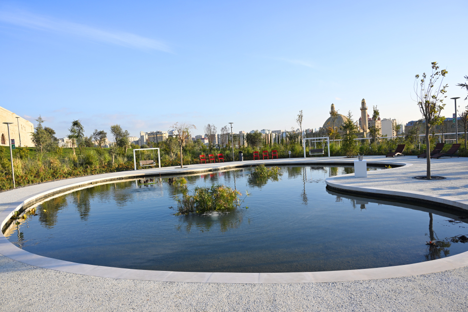 Президент Ильхам Алиев принял участие в открытии третьей части Центрального парка в Баку (ФОТО/ВИДЕО)