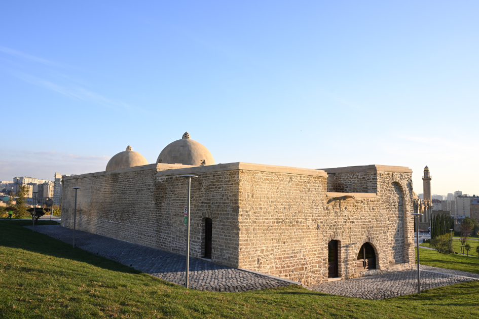 Президент Ильхам Алиев принял участие в открытии третьей части Центрального парка в Баку (ФОТО/ВИДЕО)