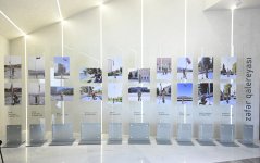 Президент Ильхам Алиев побывал на Площади Государственного флага в Баку, поднял трехцветный флаг Азербайджана (ФОТО/ВИДЕО)