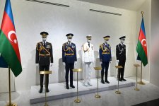 Президент Ильхам Алиев побывал на Площади Государственного флага в Баку, поднял трехцветный флаг Азербайджана (ФОТО/ВИДЕО)