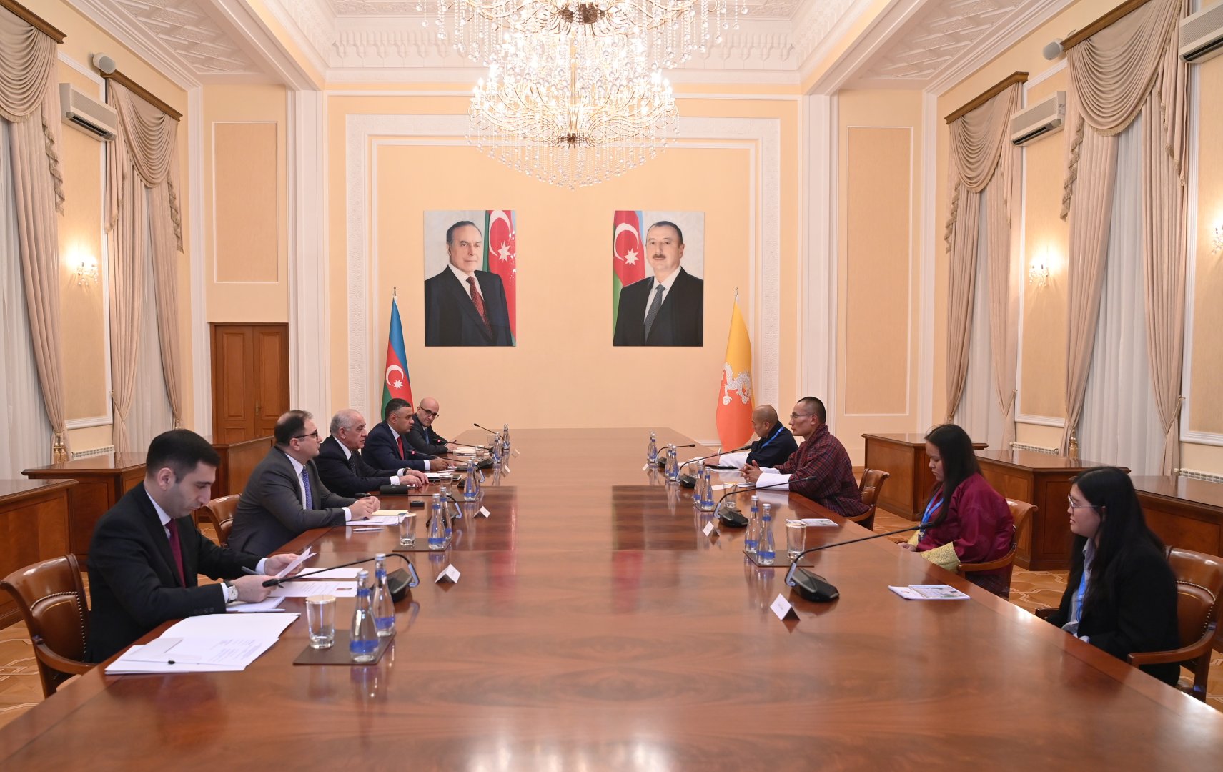 Обсуждены вопросы сотрудничества между Азербайджаном и Бутаном