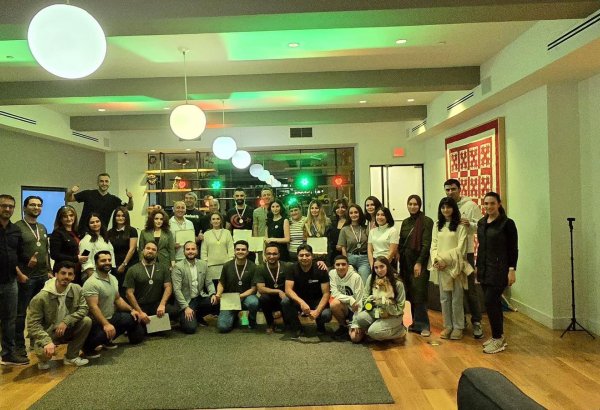 В Северной Калифорнии прошел интеллектуальный конкурс, посвященный Дню Победы  Азербайджана (ФОТО)