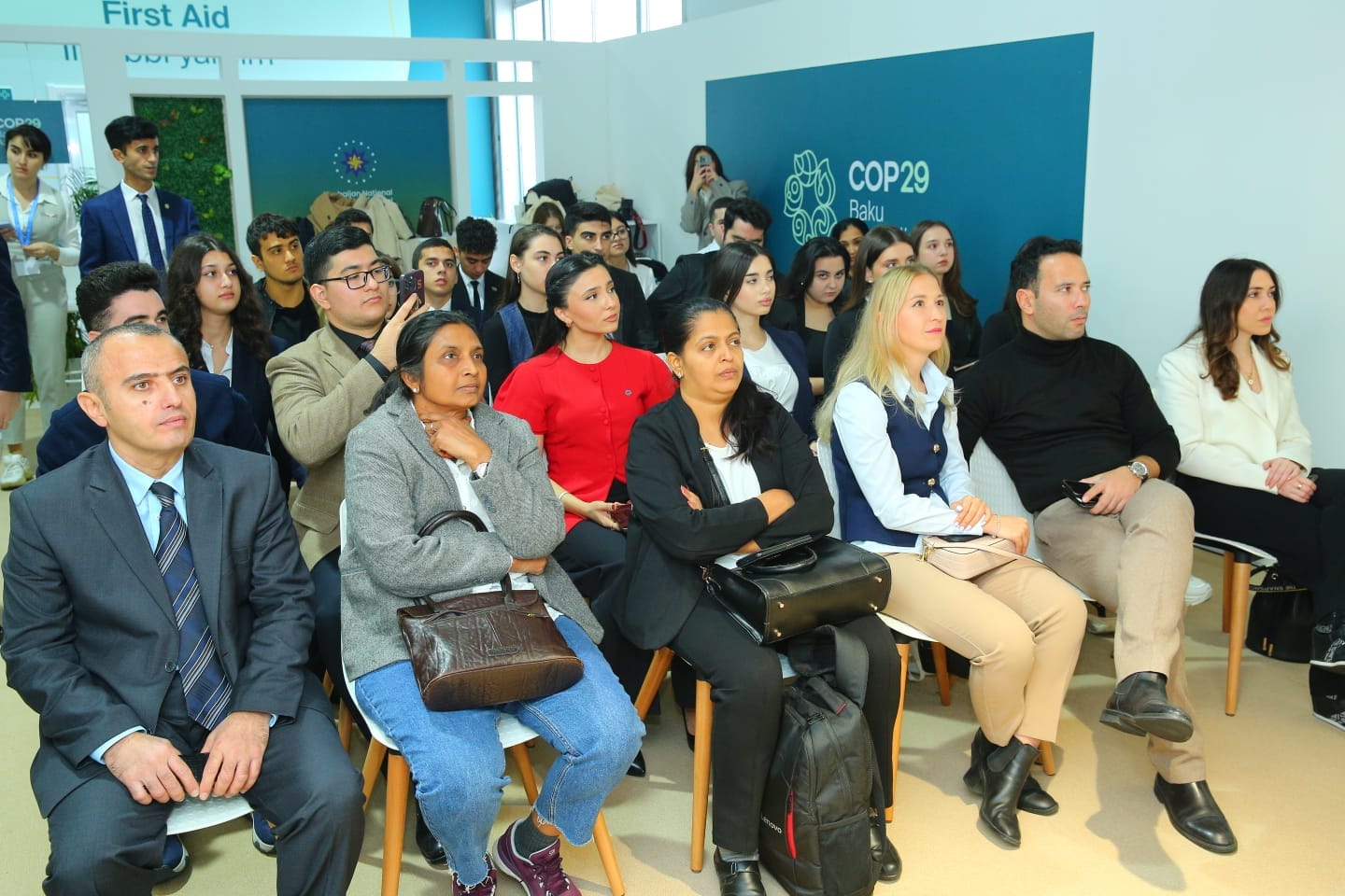 "Бакинский клуб политологов" организовал на COP29 конференцию о роли НПО в противодействии климатическому кризису (ФОТО)