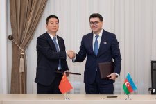 Минэнерго Азербайджана подписало с китайскими компаниями документы о сотрудничестве в сфере ВИЭ (ФОТО)
