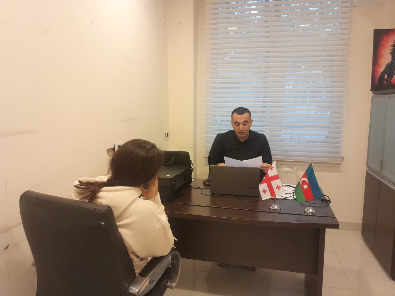 В Марнеули продолжается оказание безвозмездной юридической помощи гражданам (ФОТО)