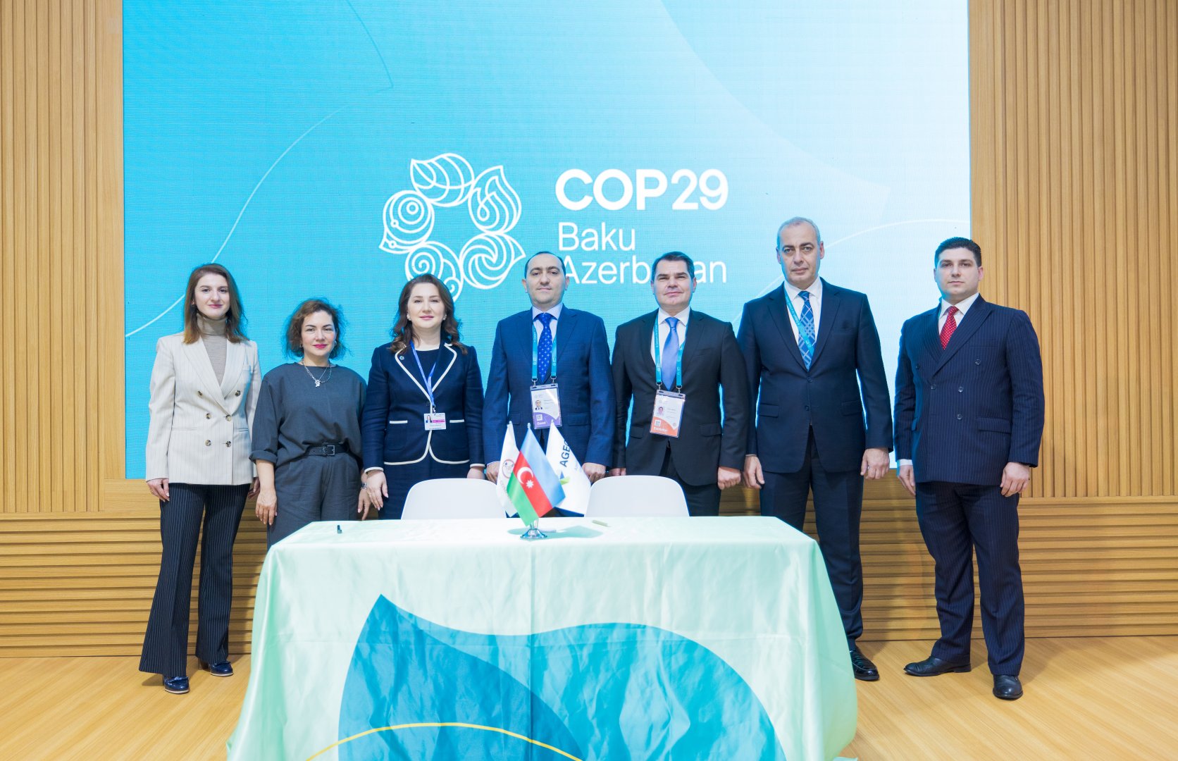 ООО «Clean Energy Jabrayil» и ЗАО «Baku Steel Company» подписали меморандум о сотрудничестве по проекту солнечной энергетики (ФОТО)