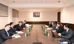 Самир Нуриев встретился с делегацией во главе с исполнительным директором UN-HABITAT (ФОТО)