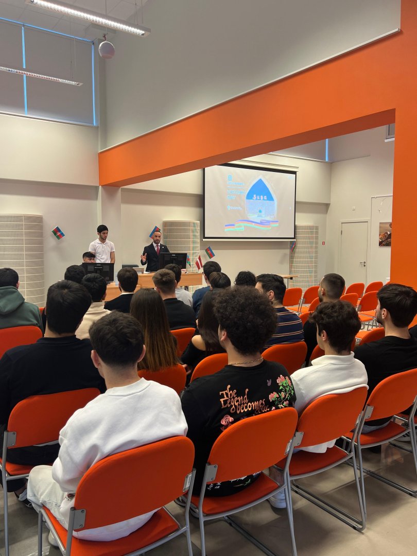 В Риге состоялось мероприятие под названием "Собрание Победы" (ФОТО)