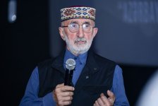 В Баку прошел вечер анимационных фильмов для взрослых (ФОТО)