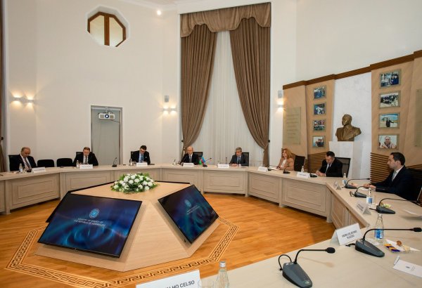 Азербайджан и Гвинея-Бисау обсудили возможности сотрудничества в сфере "зеленой" энергии