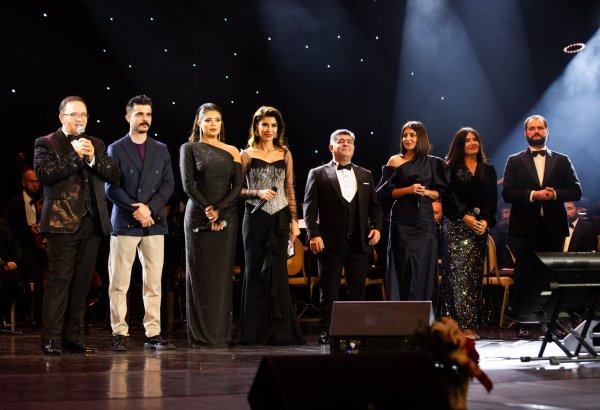 Композитор Вугар Джамалзаде отметил полувековой юбилей "Звездной ночью" (ФОТО)