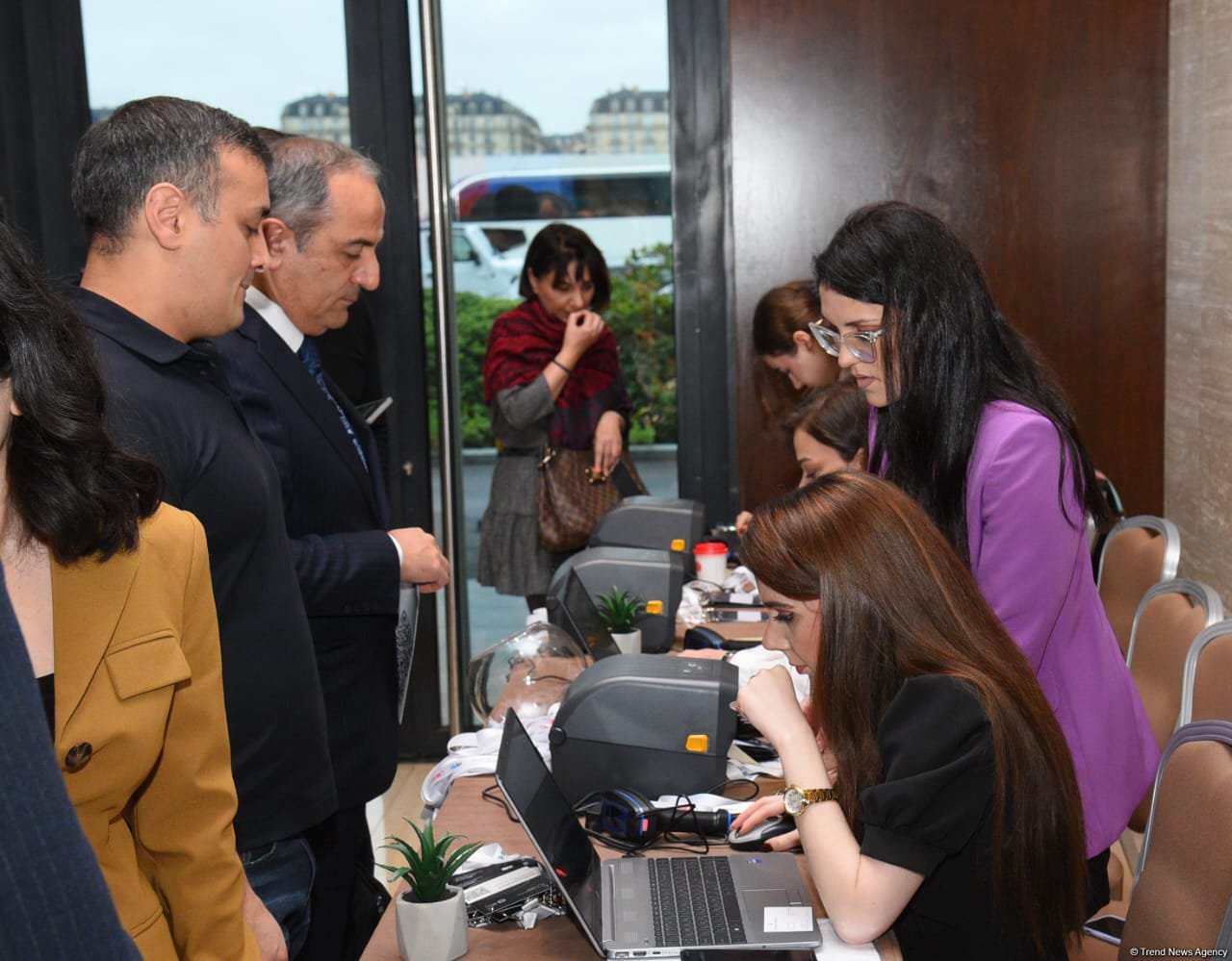 Завершился первый день Международного банковского форума в Баку (ФОТО)