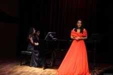 Инара Бабаева выступила с концертом в честь 100-летия Соны Аслановой – презентована книга (ФОТО)