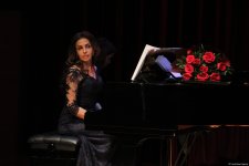 Инара Бабаева выступила с концертом в честь 100-летия Соны Аслановой – презентована книга (ФОТО)