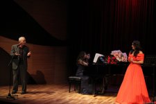 Инара Бабаева выступила с концертом в честь 100-летия Соны Аслановой – презентована книга (ФОТО)