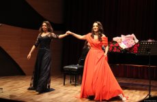 Инара Бабаева выступила с концертом в честь 100-летия Соны Аслановой – презентована книга (ФОТО)