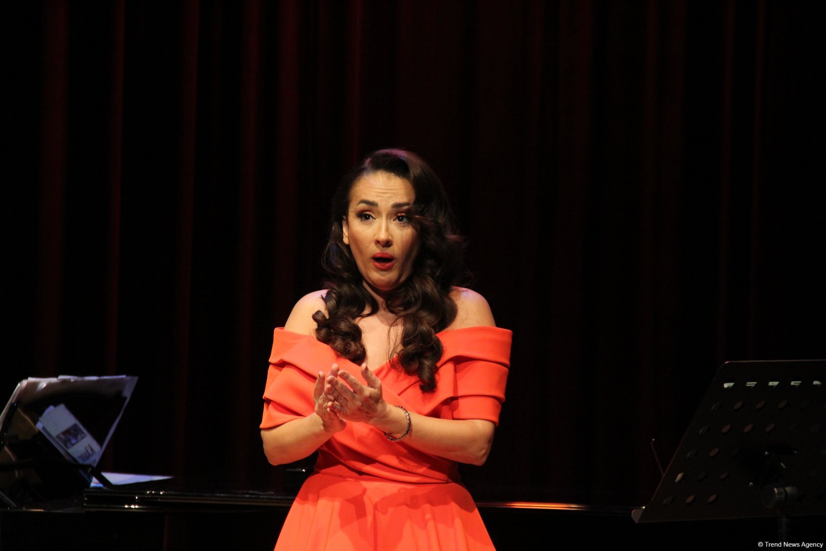 Инара Бабаева выступила с концертом в честь 100-летия Соны Аслановой – презентована книга (ФОТО)