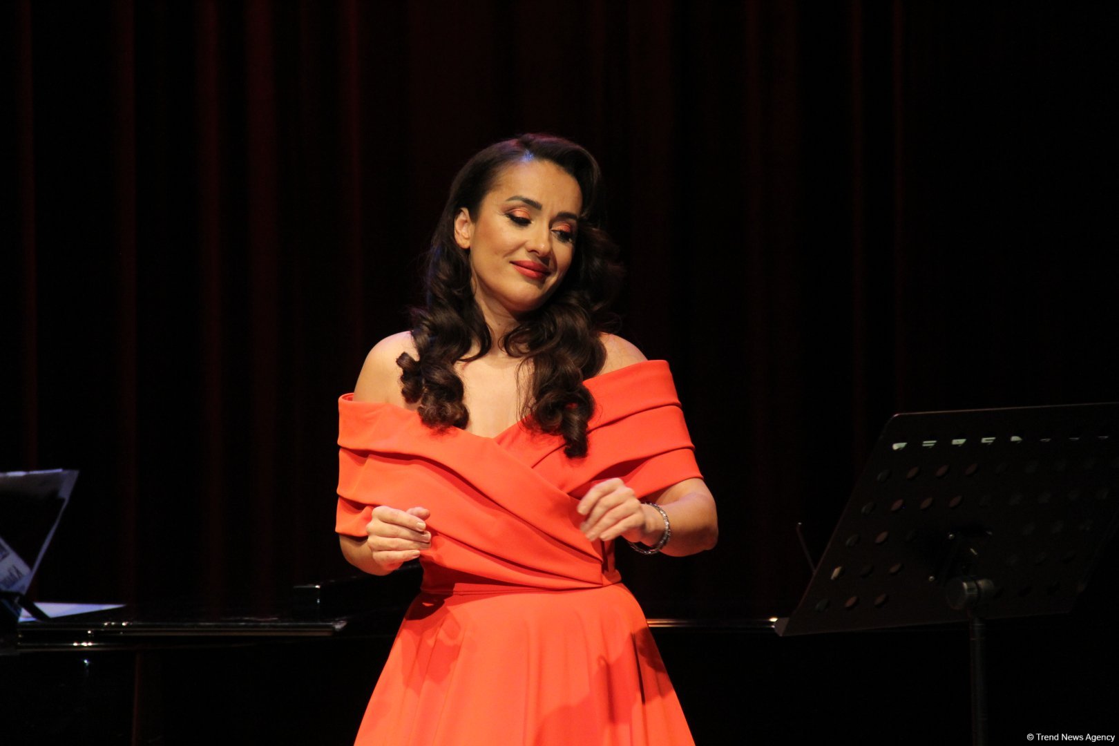 Инара Бабаева выступила с концертом в честь 100-летия Соны Аслановой – презентована книга (ФОТО)