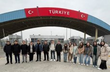 Азербайджанские и турецкие школьники посетили город Чанаккале (ФОТО)