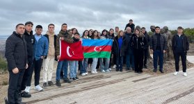 Азербайджанские и турецкие школьники посетили город Чанаккале (ФОТО)