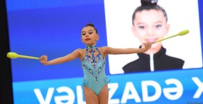 Стартовали 29-й чемпионат и первенство Баку по художественной гимнастике (ФОТО)