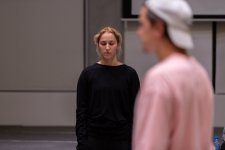 В YARAT представлен пластический спектакль под названием "Наедине с собой" (ФОТО)