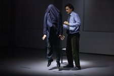 В YARAT представлен пластический спектакль под названием "Наедине с собой" (ФОТО)