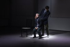 В YARAT представлен пластический спектакль под названием "Наедине с собой" (ФОТО)