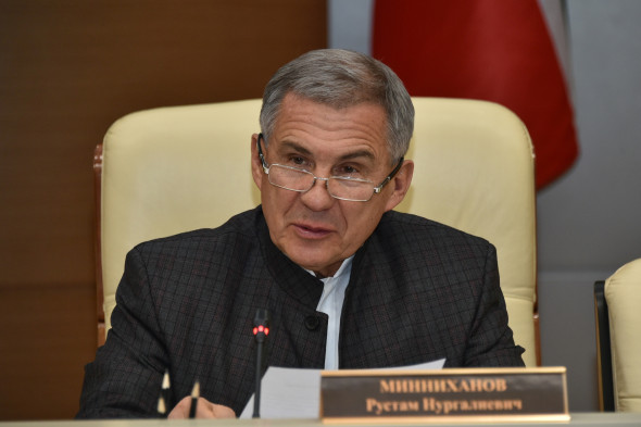 Раис Татарстана поздравил Первого вице-президента Мехрибан Алиеву