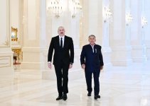 Президент Ильхам Алиев встретился с Раисом Республики Татарстан Российской Федерации (ФОТО/ВИДЕО)