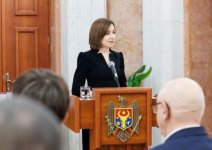 Президент Молдовы наградила азербайджанца медалью (ФОТО)