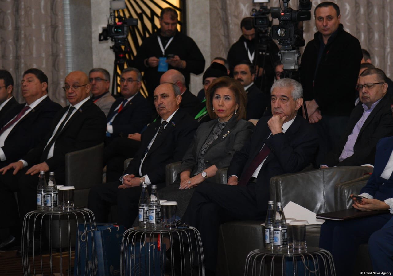 В Баку состоялся Форум религиозных деятелей Азербайджана (ФОТО)