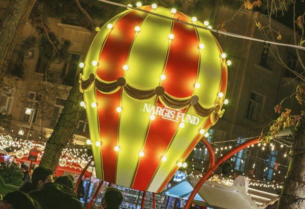 В Баку проходит благотворительная ярмарка Soyuq Əllər, İsti Ürək 2024-2025 (ФОТО)