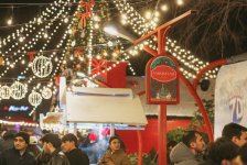 В Баку проходит благотворительная ярмарка Soyuq Əllər, İsti Ürək 2024-2025 (ФОТО)