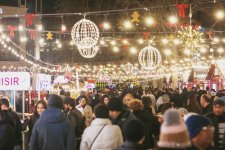 В Баку проходит благотворительная ярмарка Soyuq Əllər, İsti Ürək 2024-2025 (ФОТО)