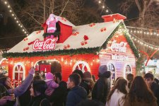 В Баку проходит благотворительная ярмарка Soyuq Əllər, İsti Ürək 2024-2025 (ФОТО)