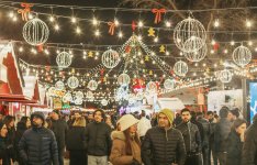 В Баку проходит благотворительная ярмарка Soyuq Əllər, İsti Ürək 2024-2025 (ФОТО)