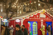 В Баку проходит благотворительная ярмарка Soyuq Əllər, İsti Ürək 2024-2025 (ФОТО)