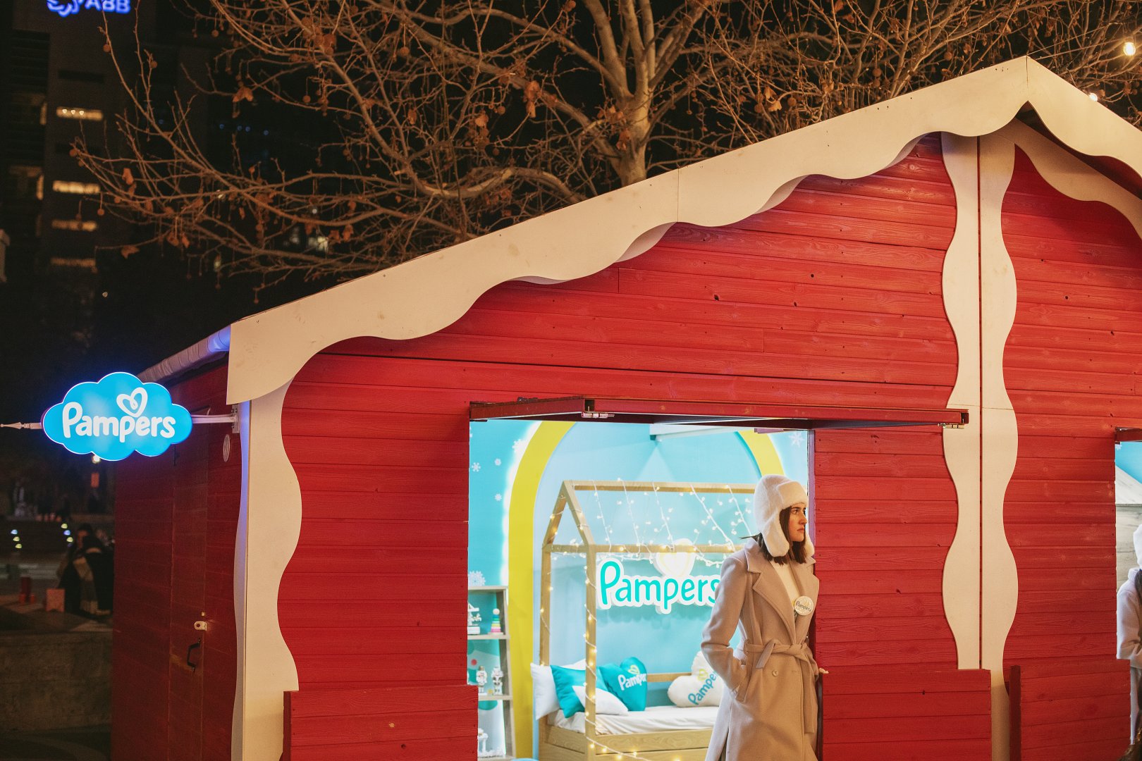 В Баку проходит благотворительная ярмарка Soyuq Əllər, İsti Ürək 2024-2025 (ФОТО)