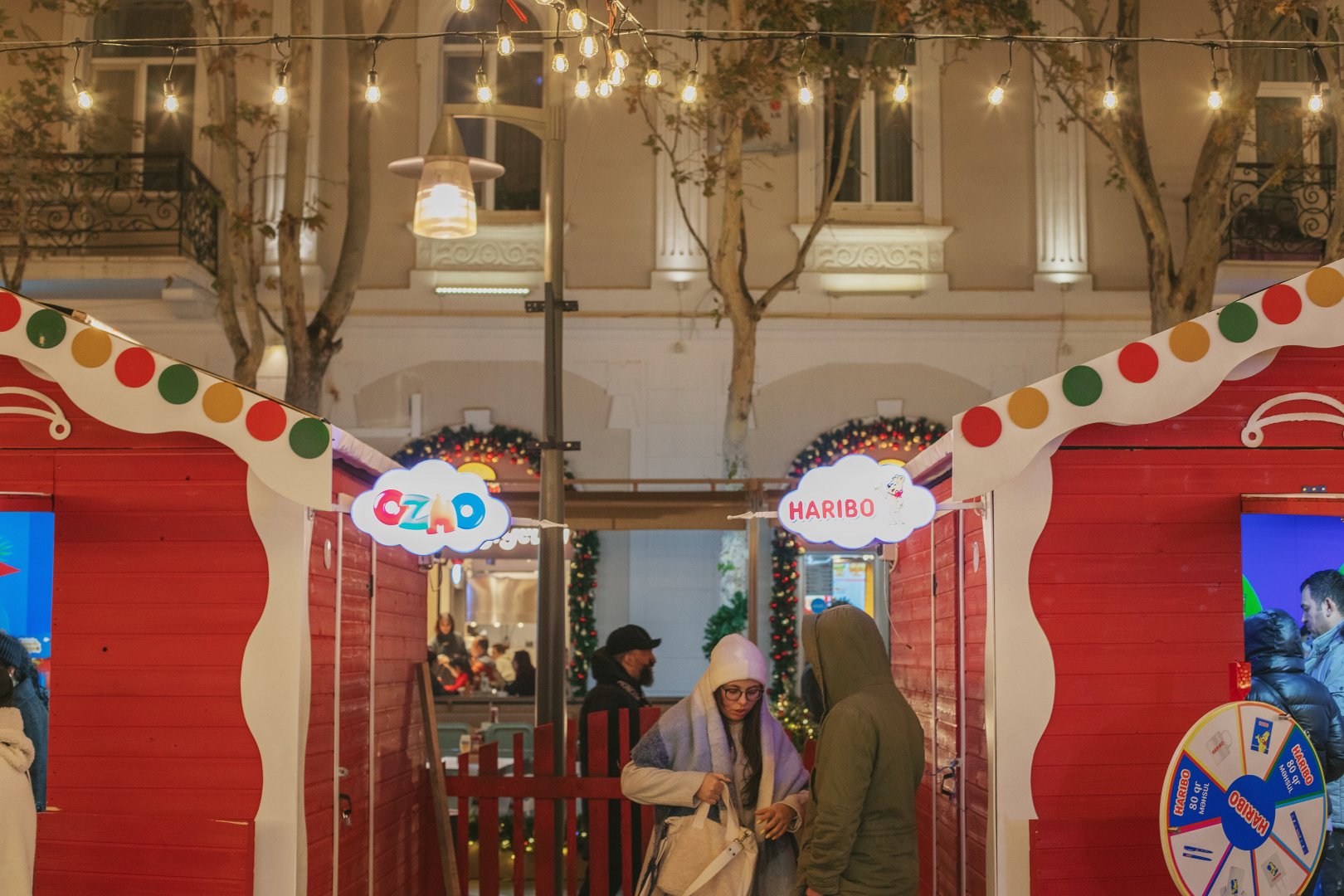 В Баку проходит благотворительная ярмарка Soyuq Əllər, İsti Ürək 2024-2025 (ФОТО)