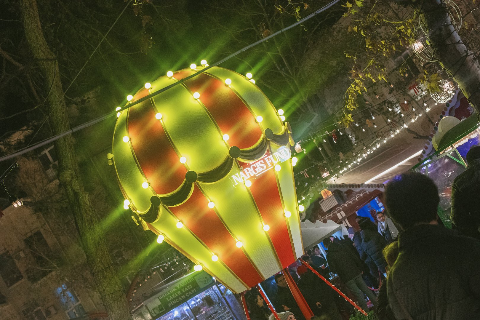 В Баку проходит благотворительная ярмарка Soyuq Əllər, İsti Ürək 2024-2025 (ФОТО)