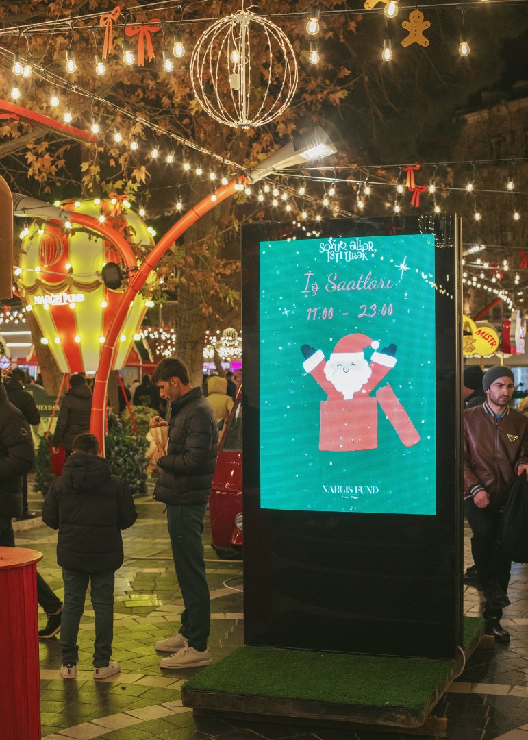 В Баку проходит благотворительная ярмарка Soyuq Əllər, İsti Ürək 2024-2025 (ФОТО)