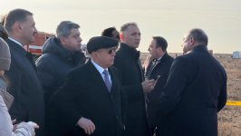 Члены государственной комиссии Азербайджана по расследованию причин авиакатастрофы прибыли на место происшествия (ФОТО)